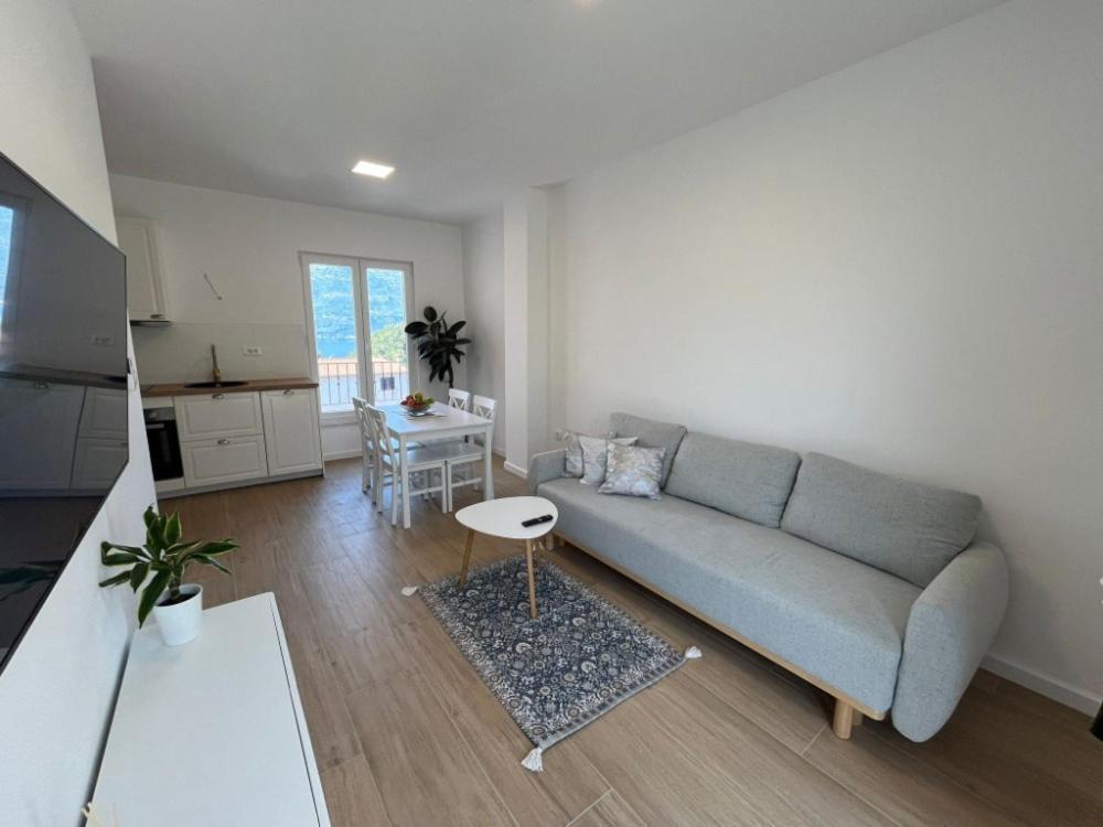 Apartments Laura 科尔丘拉 外观 照片