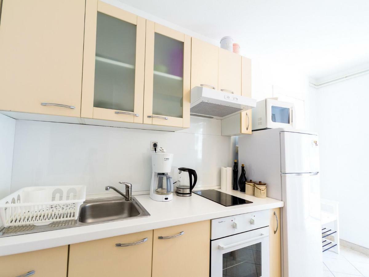 Apartments Laura 科尔丘拉 外观 照片